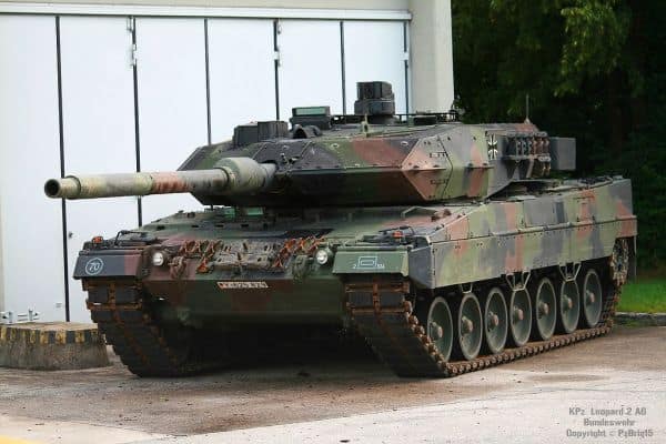 Günther fordert Bundeswehr zur Drohnenabwehr an Flughäfen auf