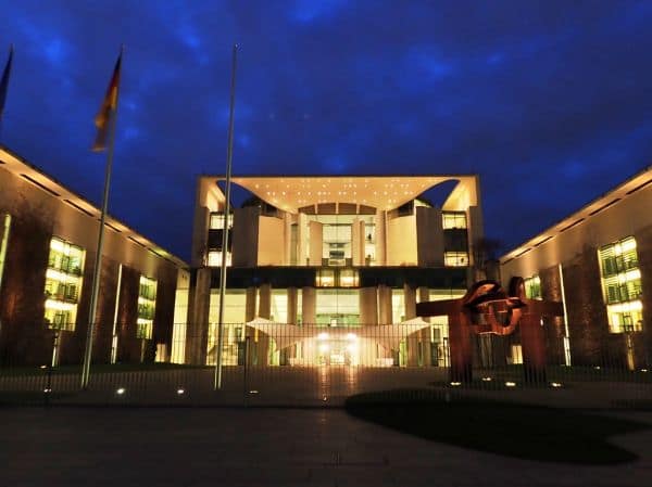 SPD kritisiert Regelung zum Familiennachzug als zu streng