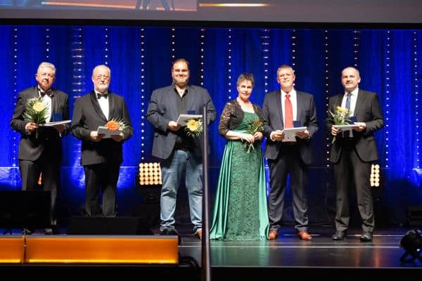 Jazz Gitti ontvangt ereteken van de deelstaat Neder-Oostenrijk