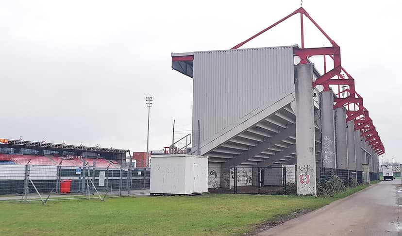 Heracles Almelo opent seizoen met spannende overwinning, NAC Breda zege na comeback