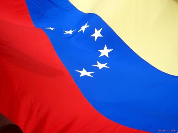 Venezuela: Beginn der Gespräche zwischen Regierung und Opposition