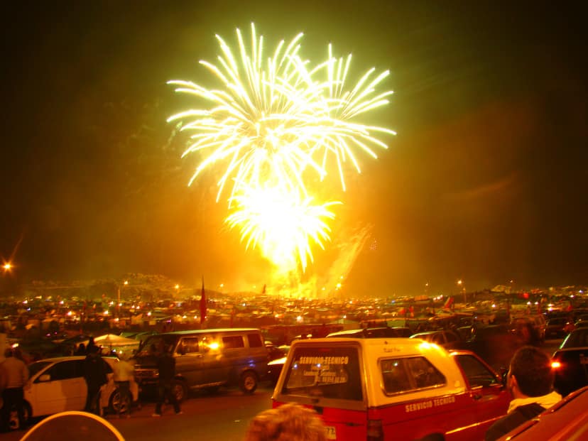 Un fallo en los fuegos artificiales de Altea causa 27 heridos
