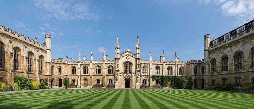 Jason Arday, professor da Universidade de Cambridge, demite-se após acusações de plágio