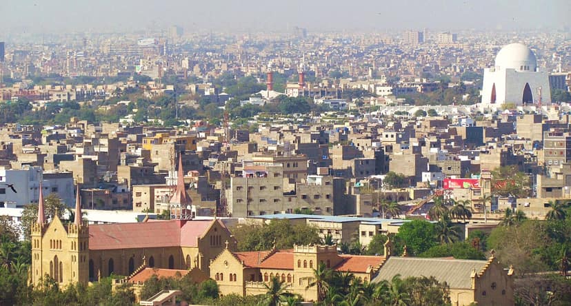 La Cour supérieure du Sindh ordonne une enquête sur une épidémie de VIH parmi les enfants à Karachi