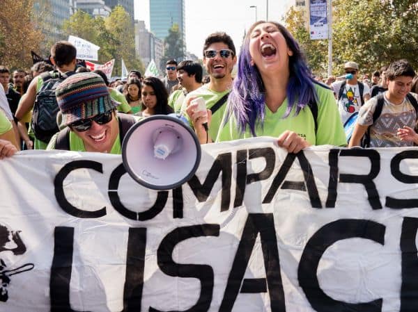 Students Protest Against Pauline Hanson in Major Walkouts Across Australia