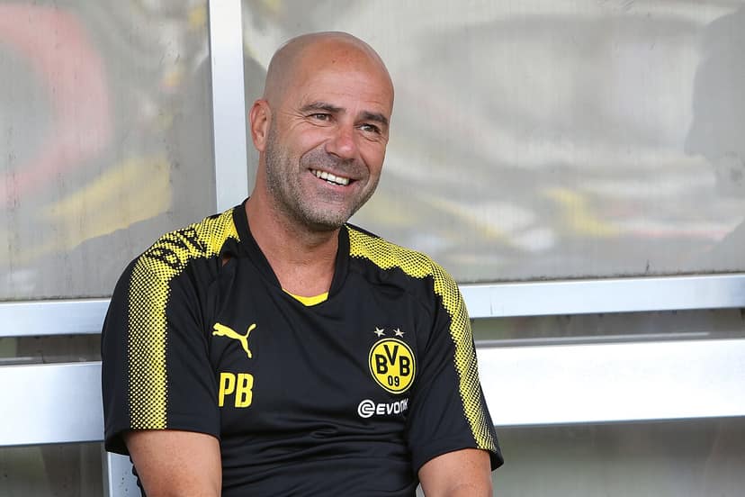 PSV verliest met 4-0 van AZ na vroege rode kaart