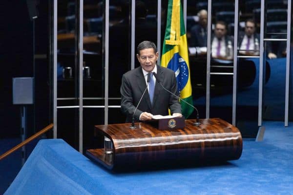 China pide participar en acción de Brasil contra tarifas de EE. UU. en la OMC