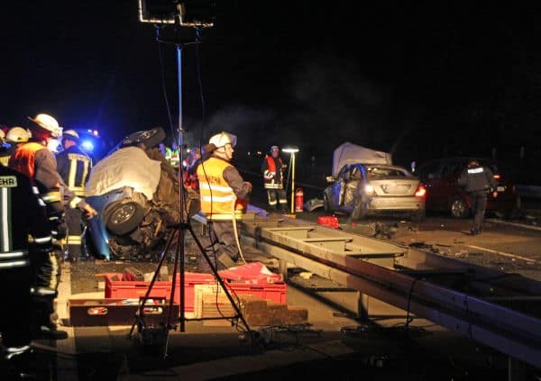 Ukrainischer Drohnenangriff in Nischnekamsk fordert mindestens 13 Todesopfer