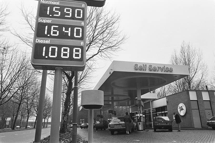 Benzin- und Dieselpreise sinken leicht, Ölpreise bleiben unter Druck